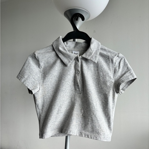 Aritzia Polo Shirt, Size S, light grey - Picture 3 of 4